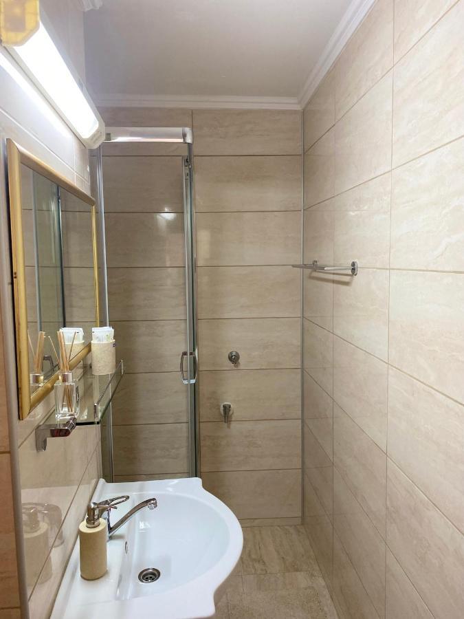 Studio Panoramic With Balcony And Parcul Unirii View Alba Iulia Exterior foto